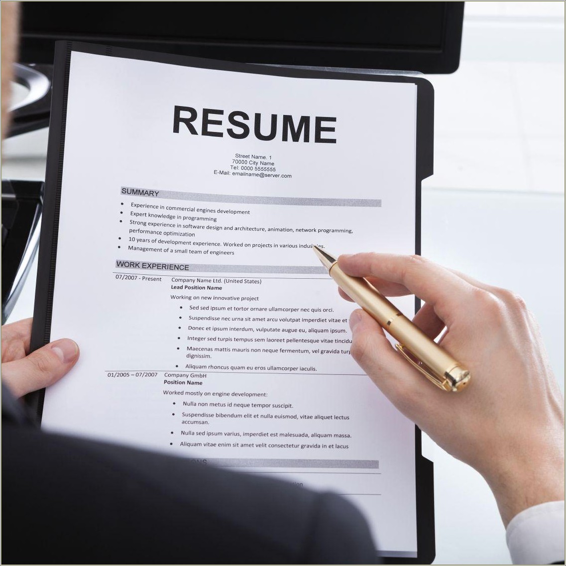 Should You Put Periods On Your Resume